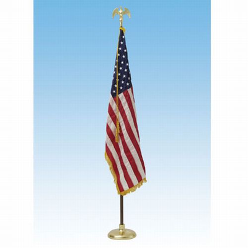 Deluxe U.S. Flag 7' Presentation Set